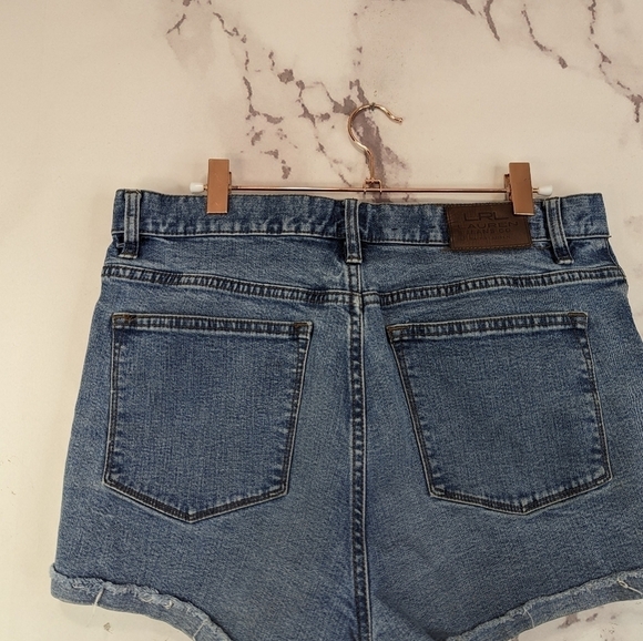Lauren Ralph Lauren Shorts Women 8 Jean Denim High Rise Medium Wash Cut Off Mom - Picture 6 of 11